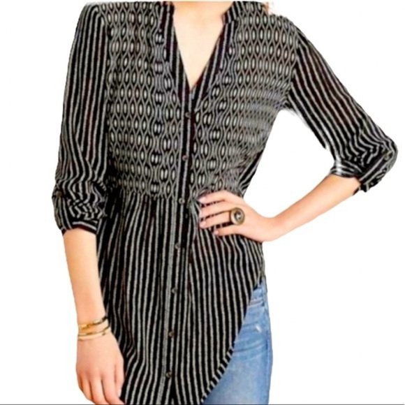 Anthropologie Maeve Calia Black & White Printed Buttondown Tunic Top Size 2 - Picture 4 of 12